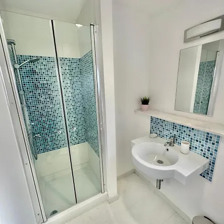 Amazing Luxury Larnaca 4* Aradhippou