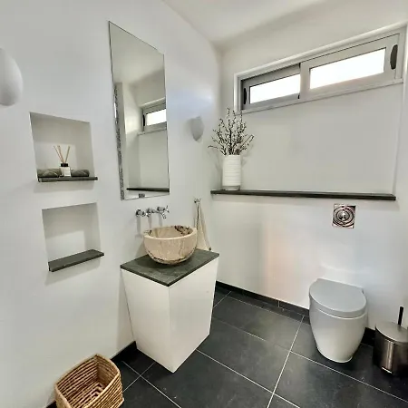 Amazing Luxury Larnaca Aradhippou